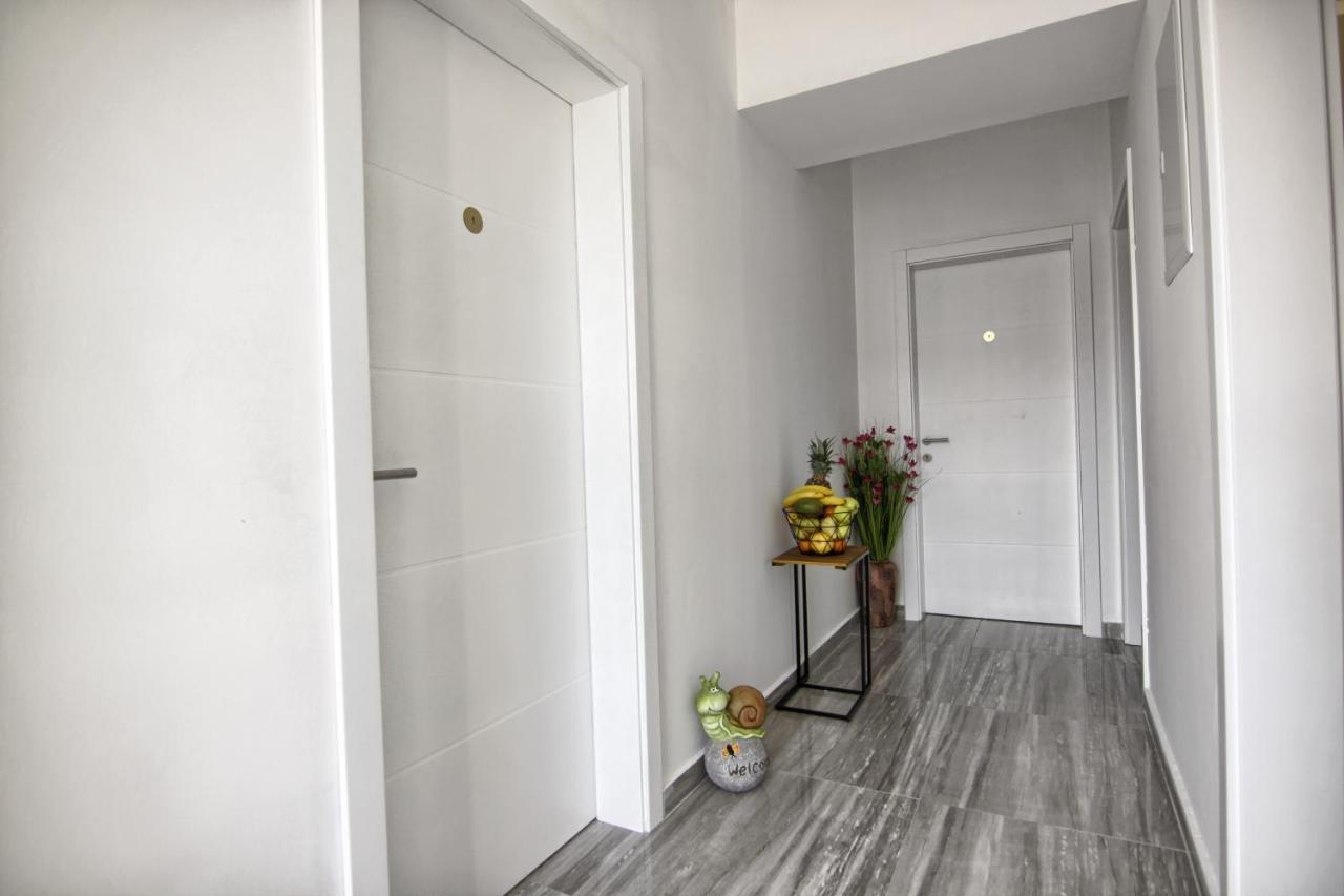 Rooms Dragica ปาโกชตาเน ภายนอก รูปภาพ