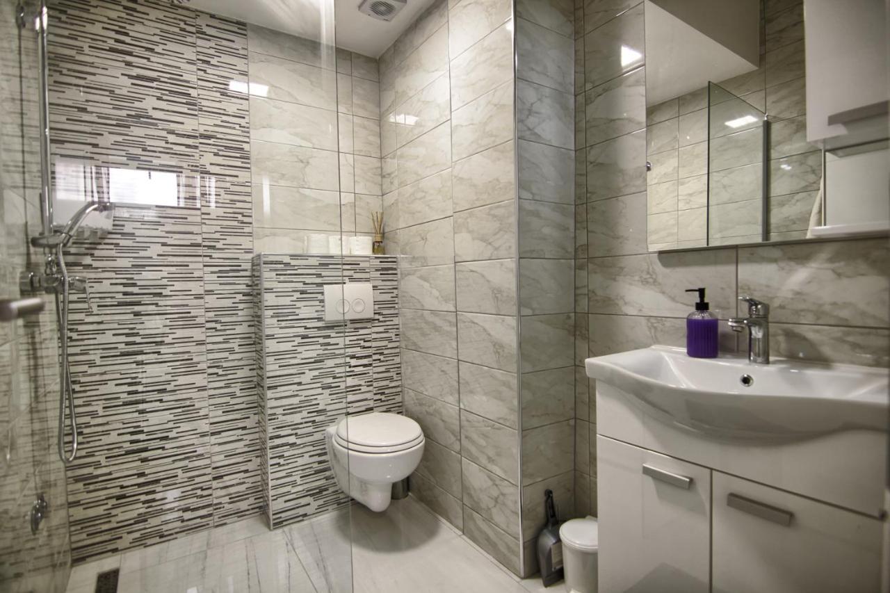 Rooms Dragica ปาโกชตาเน ภายนอก รูปภาพ